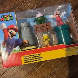NWT Nintendo Super Mario Desert Diorama Set - Red, Green, Yellow